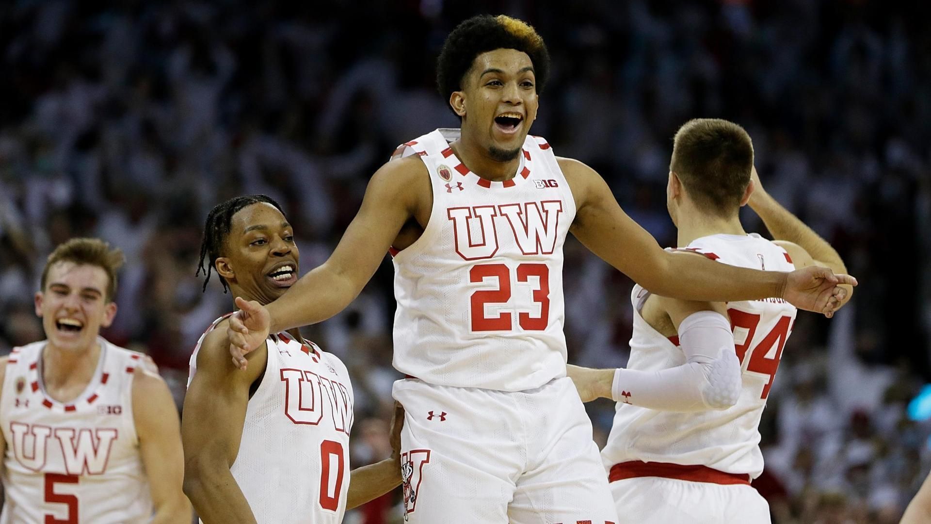 The best plays from the final week of the college basketball regular