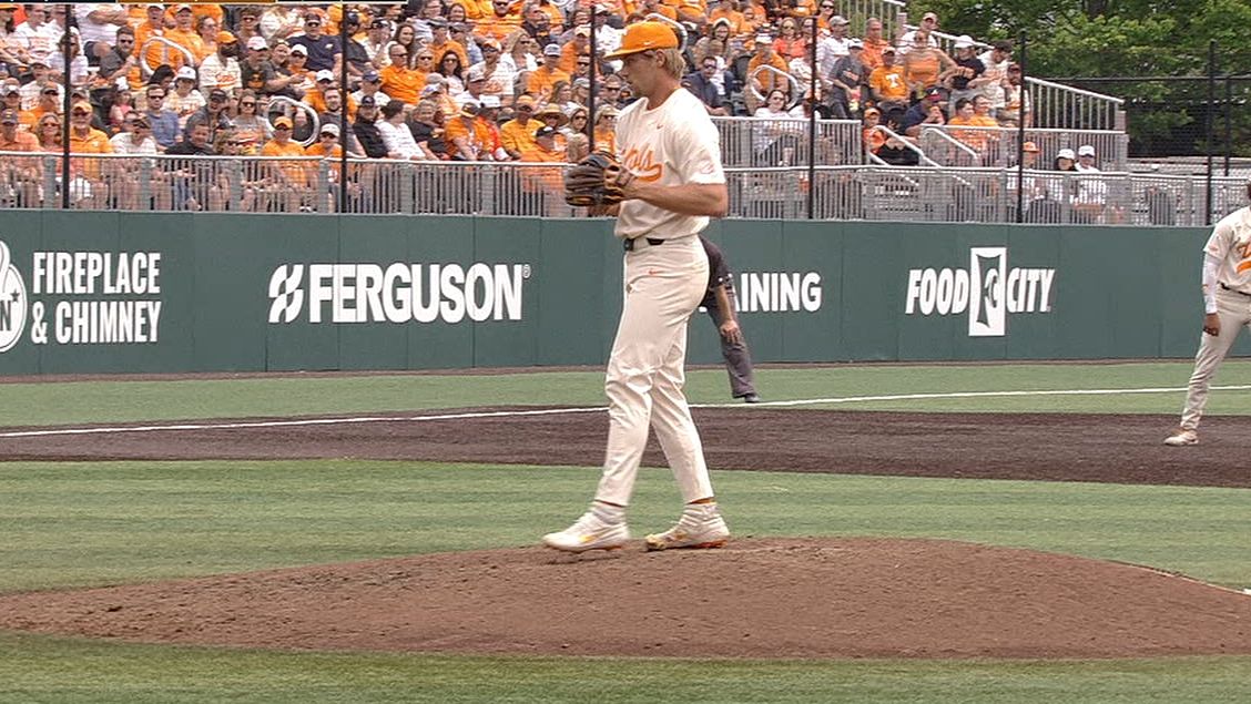 Tennessee baseball pitcher Ben Joyce throws 103 mph vs UNC Asheville