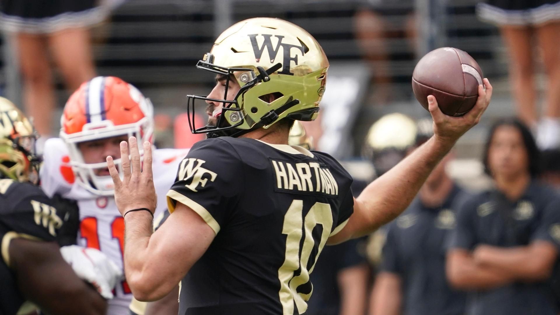 Hartman sets singlegame Wake Forest record with TD pass in overtime