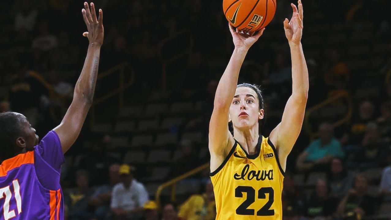 Caitlin Clark notches 26 points and 12 assists in big win ESPN Video