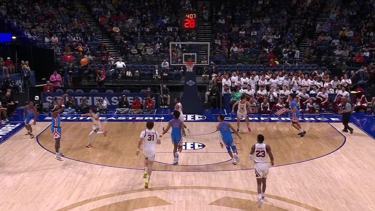 amaree-abram-drills-triple-in-from-south-carolina-gamecocks-vs-ole