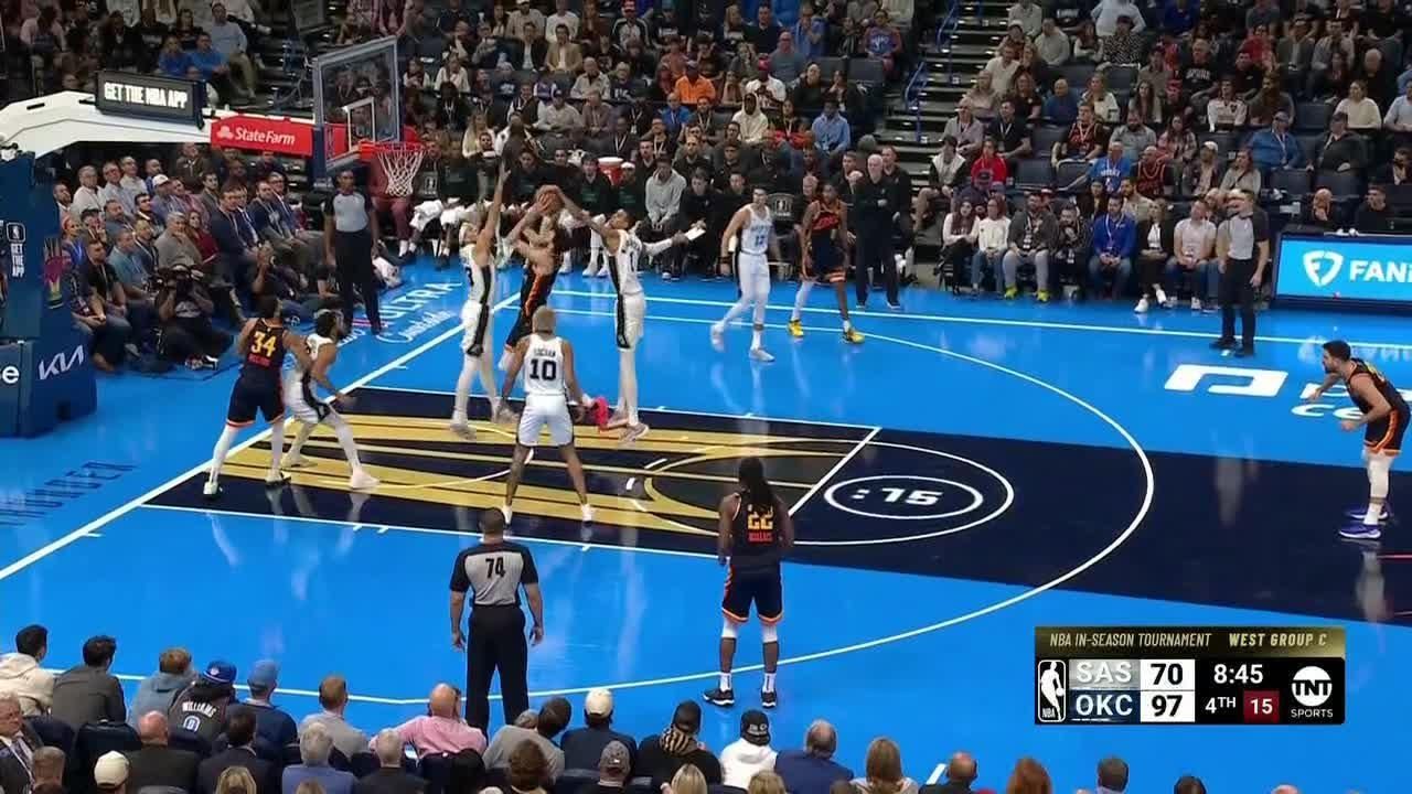 Wemby Blocks Chet Holmgren In The Paint Espn Video