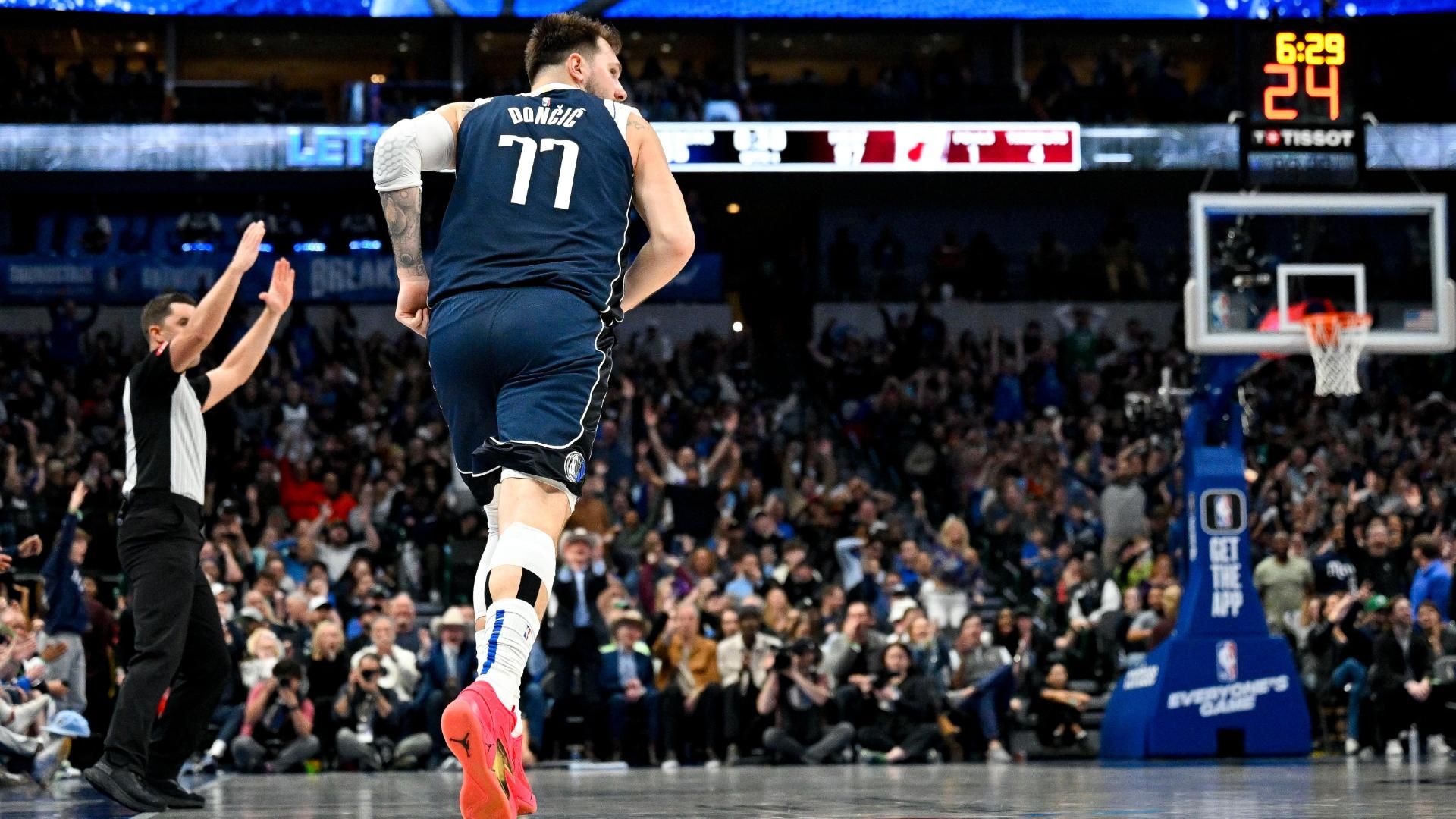 Luka Doncic records fifth consecutive 30-point triple-double in Mavs ...