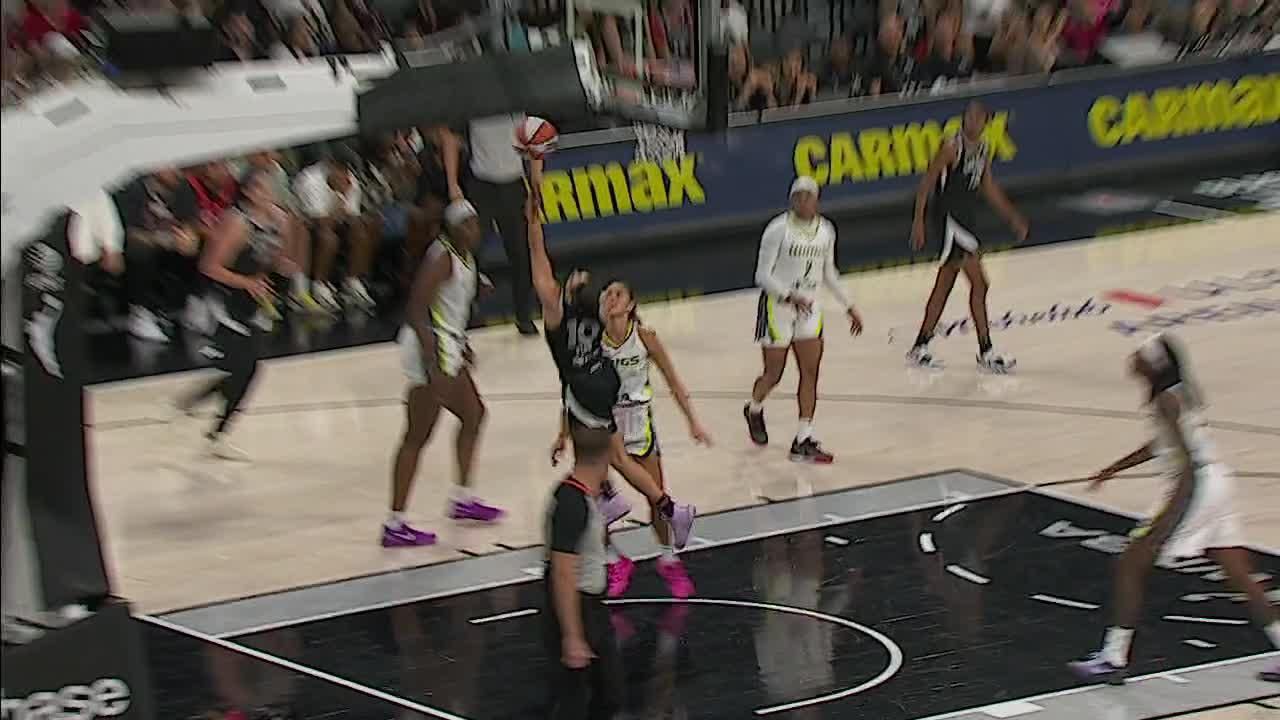 A'ja Wilson feeds Kelsey Plum for an Aces reverse layup - ESPN Video