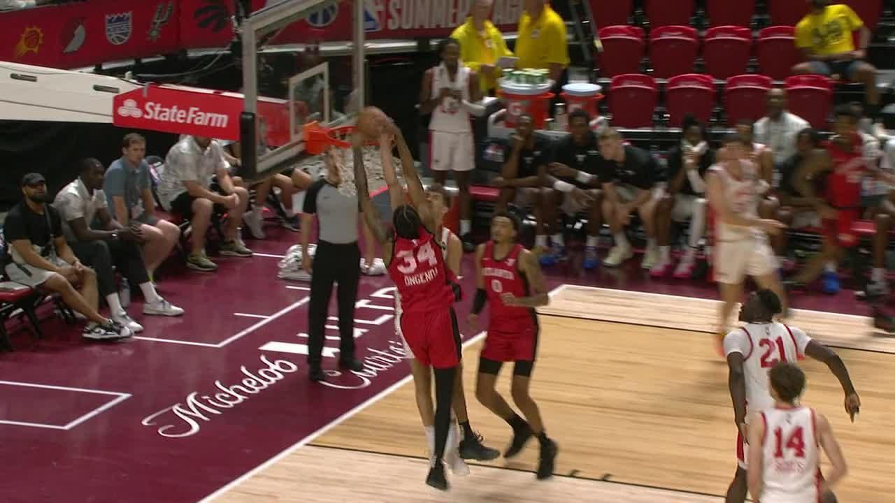 Nick Ongenda posterizes defender on alley-oop slam - ESPN Video