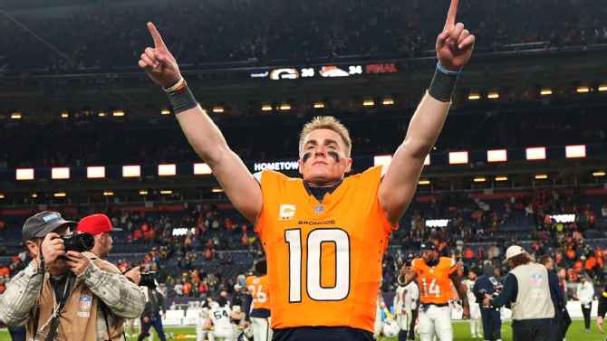 Spinning Week 15 forward: Broncos and Rams clinched ... can they reach the Super Bowl? 35