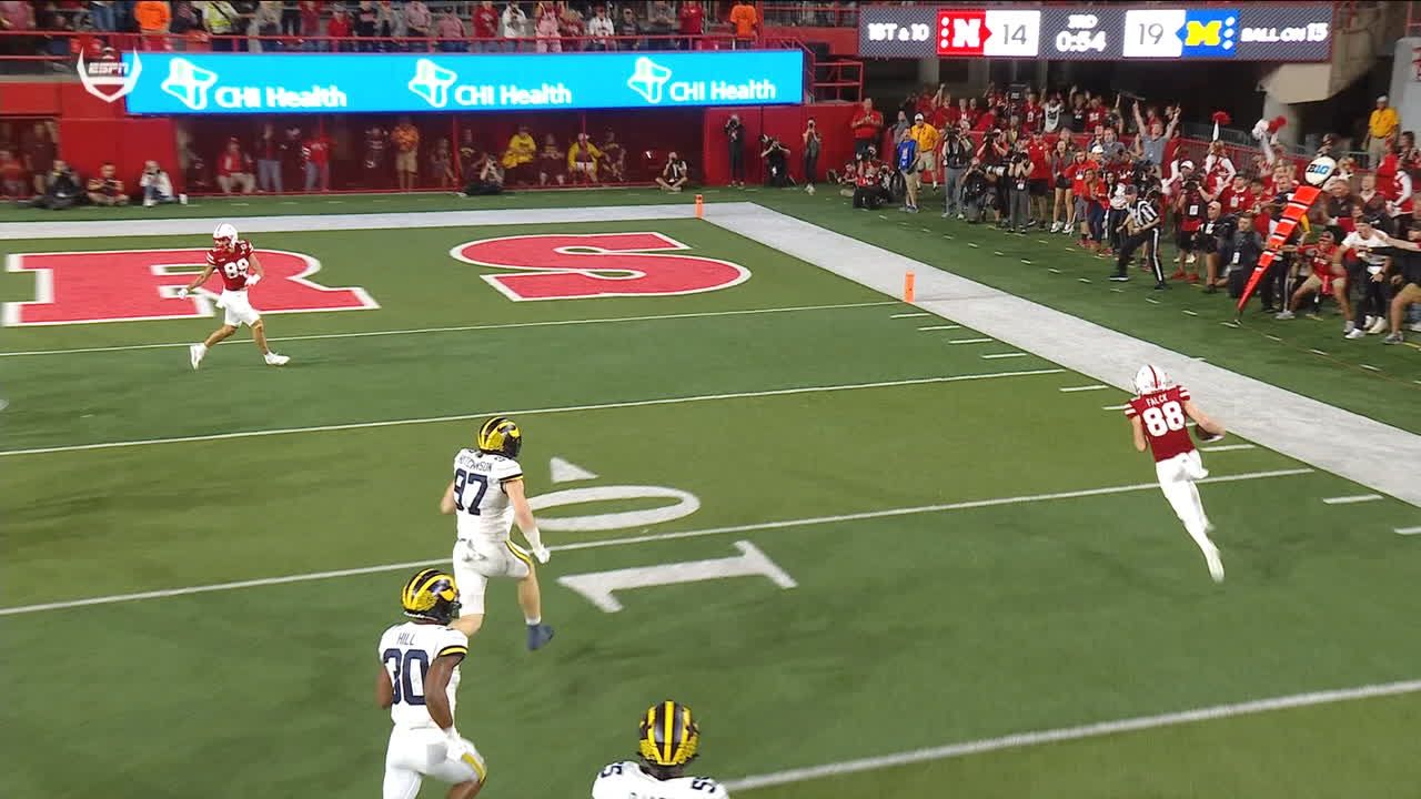 Nebraska takes lead on 13-yard TD pass - ESPN Video
