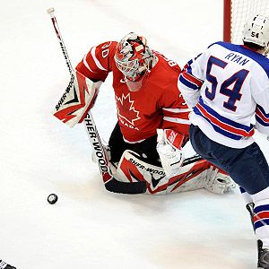 Canadian ice hockey player Marty Murray of Team Canada in action