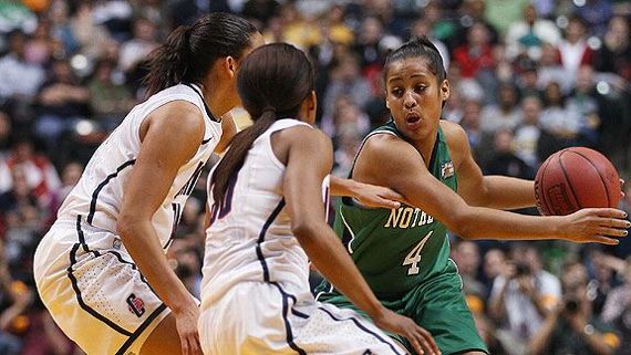 Arike Ogunbowale S Final Four Buzzer Beater Best Moment In Uconn