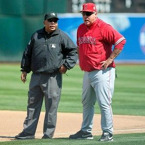 Mike Scioscia and Kirk Gibson