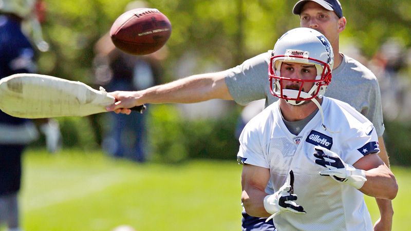 Julian Edelman training with Tom Brady sparks response from Gronk and  Matthew Judon - ESPN