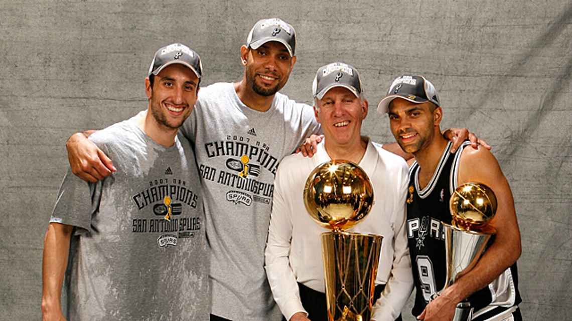 Manu Ginobili playing for the San Antonio Spurs