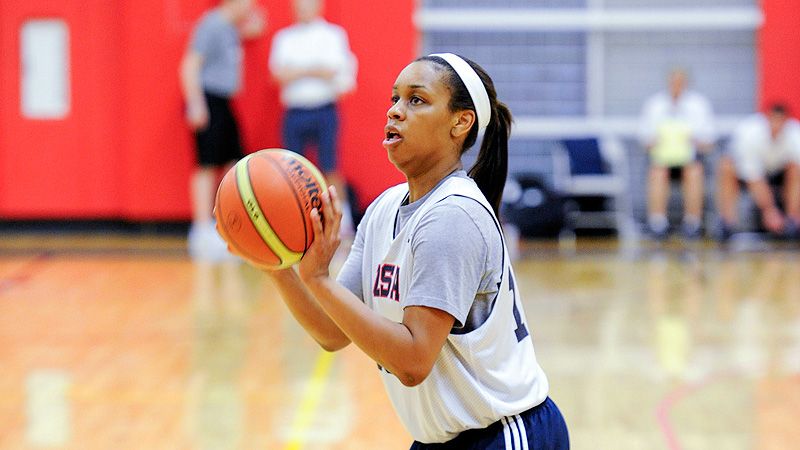 The Rise of Esperanza 'EZ' Zaragoza: Top Prospect in ESPN HoopGurlZ 2026 Class