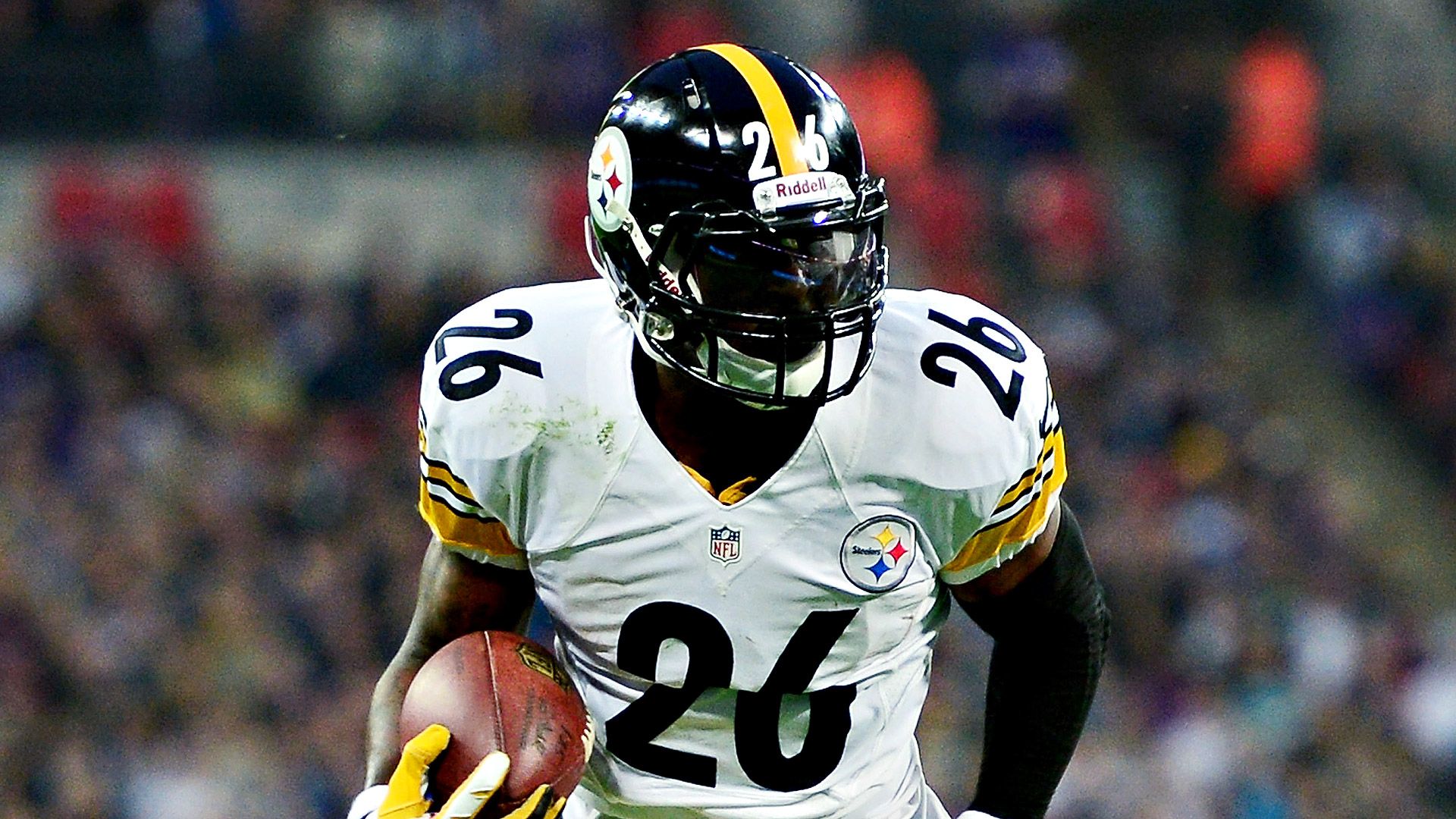 Le'Veon Bell 'not worried' about contract future with 