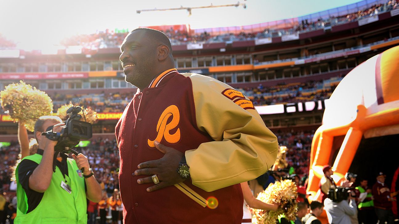 Washington Redskins Retire Bobby Mitchell's Jersey, Rename Stadium