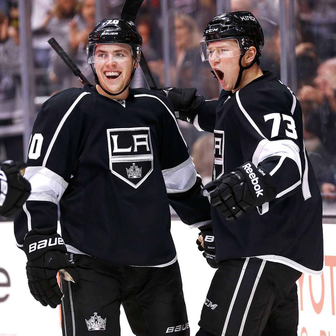 Los Angeles Kings sign Tanner Pearson to 2-year contract extension