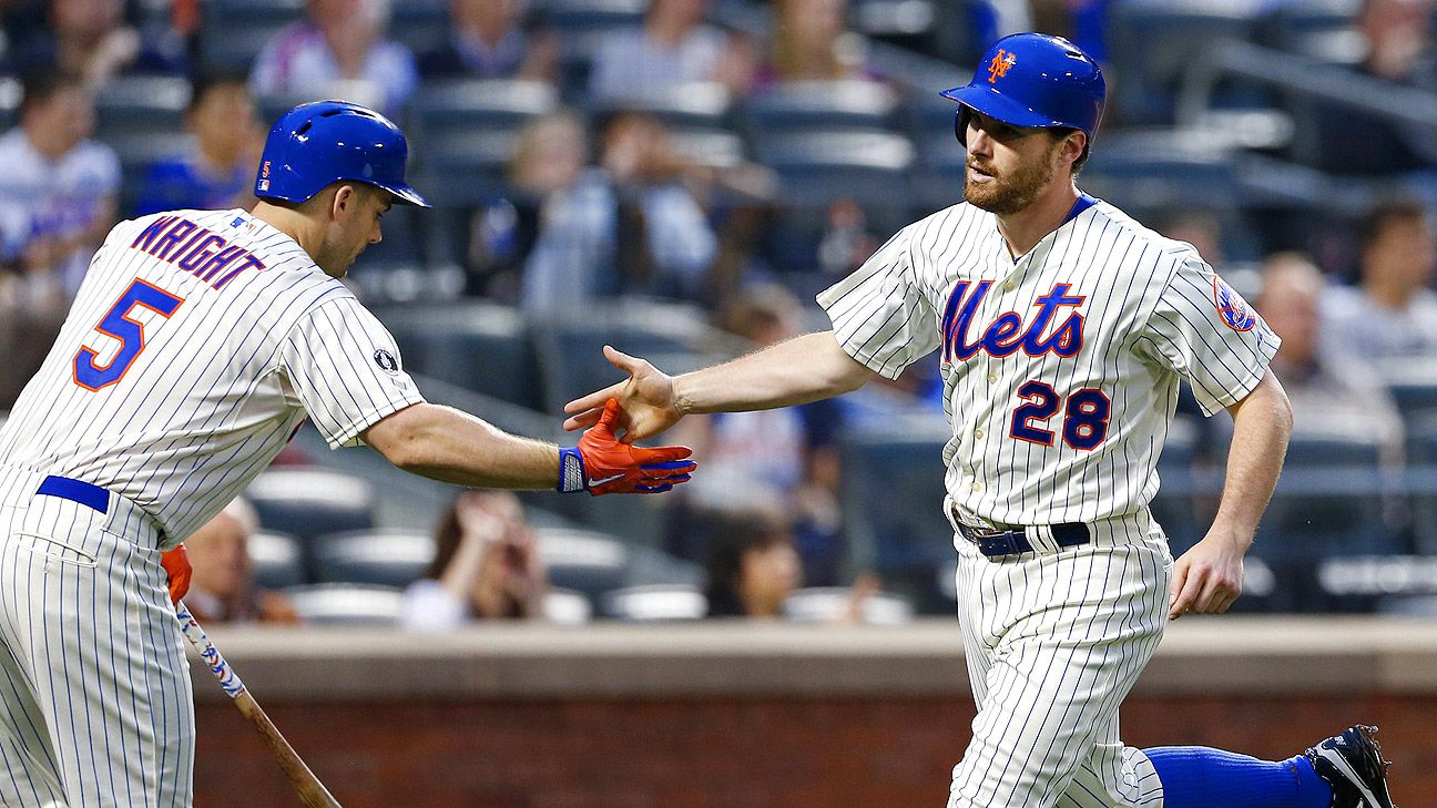 Daniel Murphy makes history with power binge for New York Mets