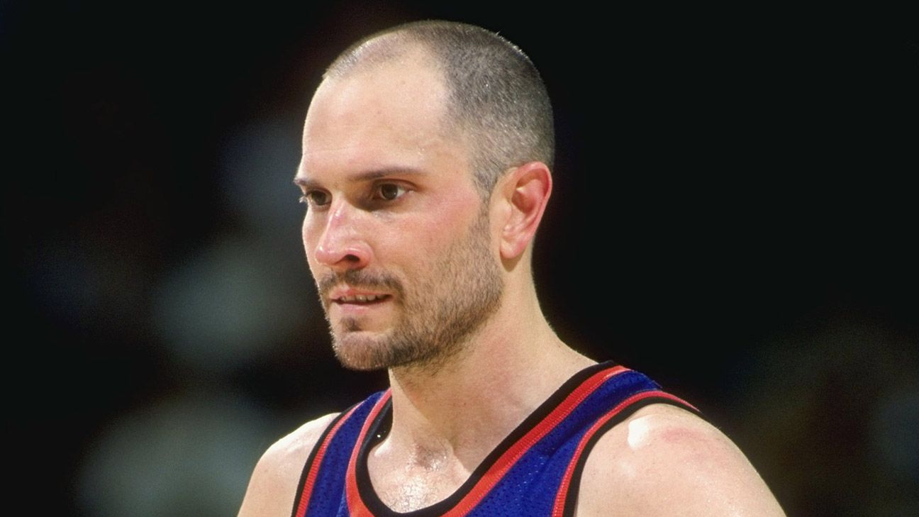 Rex Chapman arrested accused of shoplifting 14 000 in 