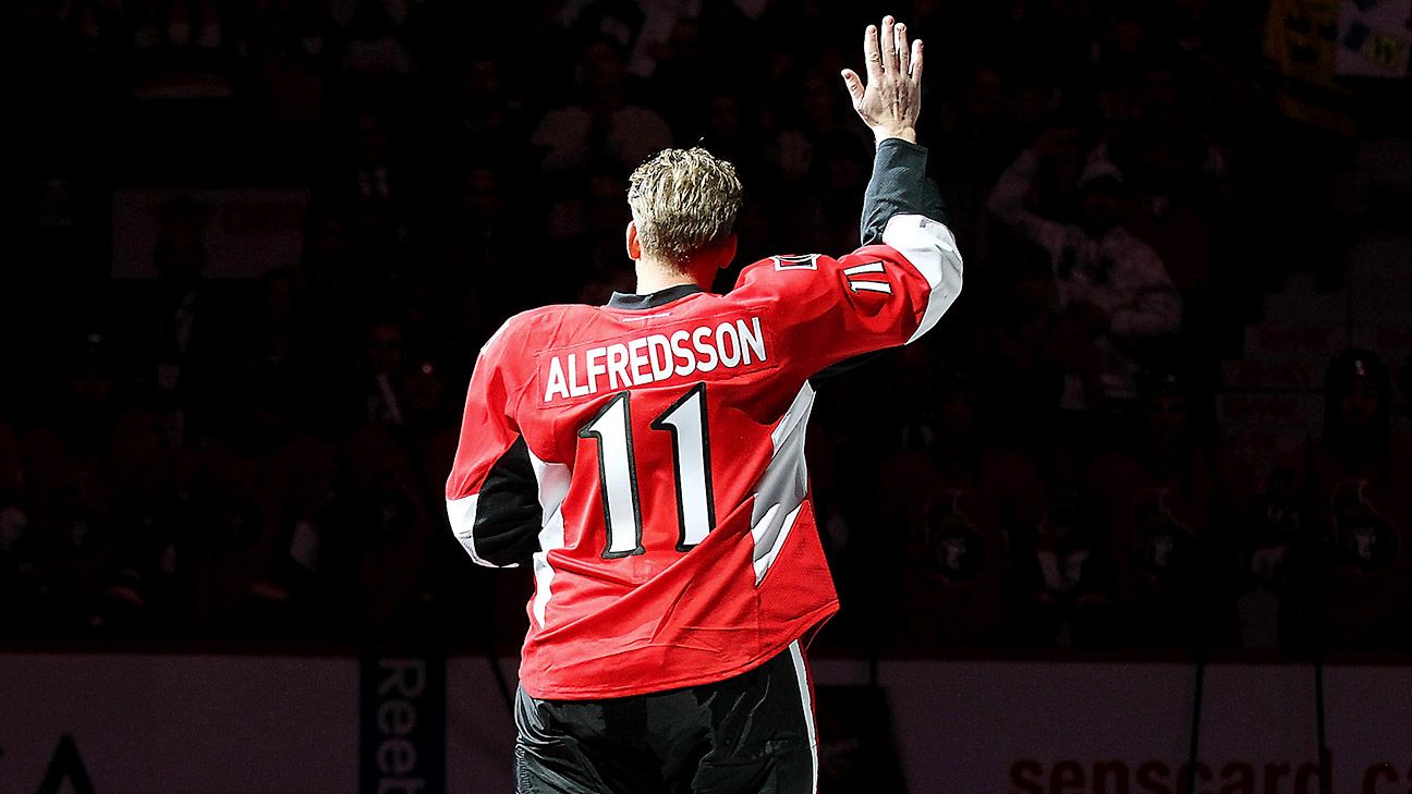 Daniel Alfredsson causes stir by wearing Ottawa Senators jersey