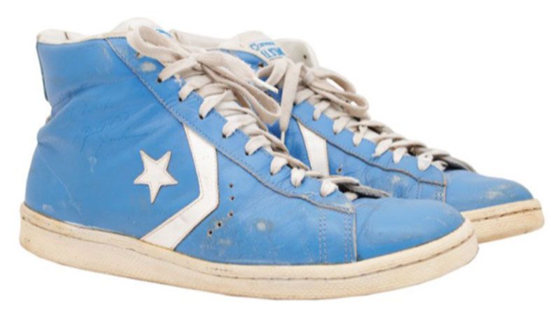 Michael Jordan UNC game-worn Converse basketball shoes sell for $120,000 -  Tar Heel Times - 8/31/2022