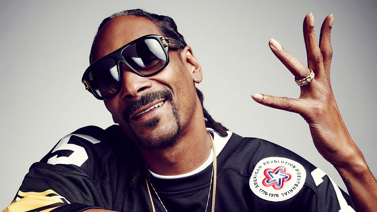 Baltimore Ravens players to Snoop Dogg: 'What side are you really