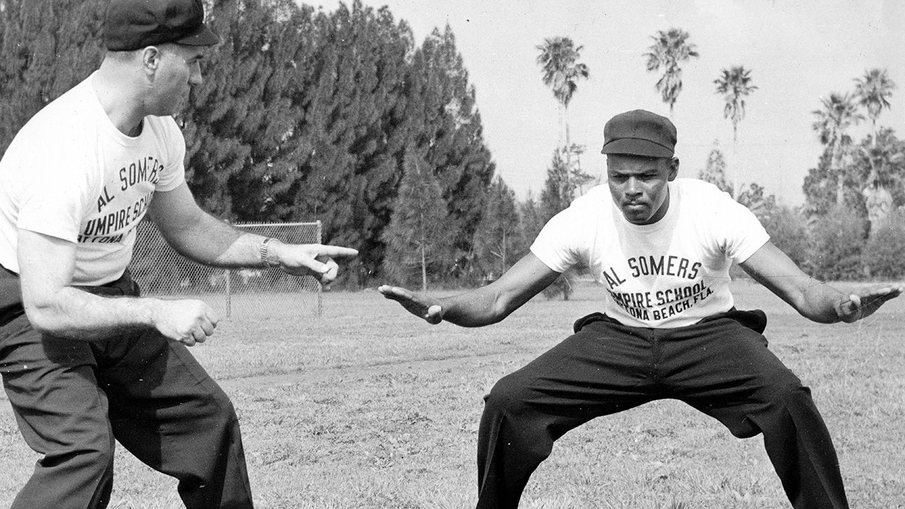 Negro baseball league umpire Bob Motley and wife Pearline with