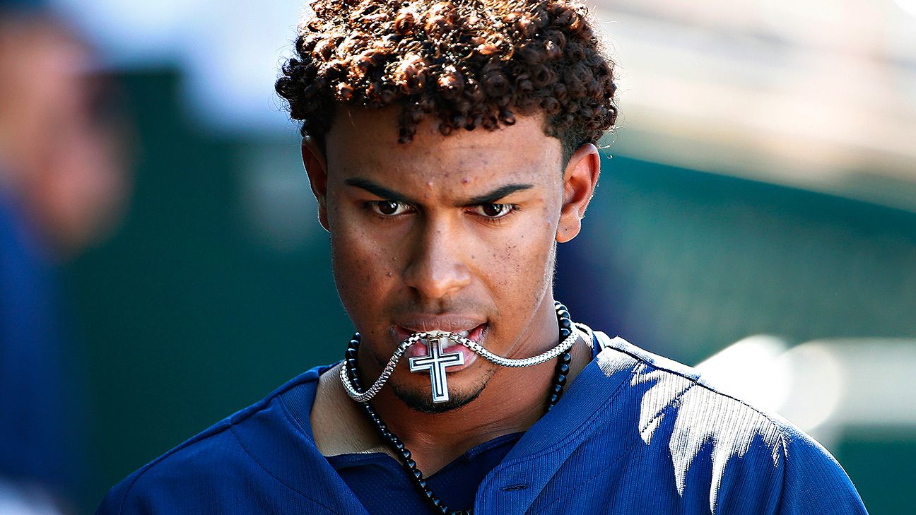 Francisco Lindor hits his first home run of spring, casually eyes his