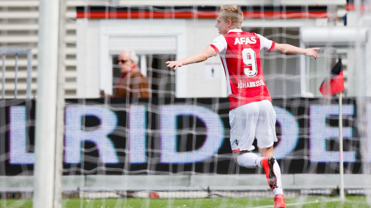 Eredivisie Aron Johansson Fires Az Into Europa League