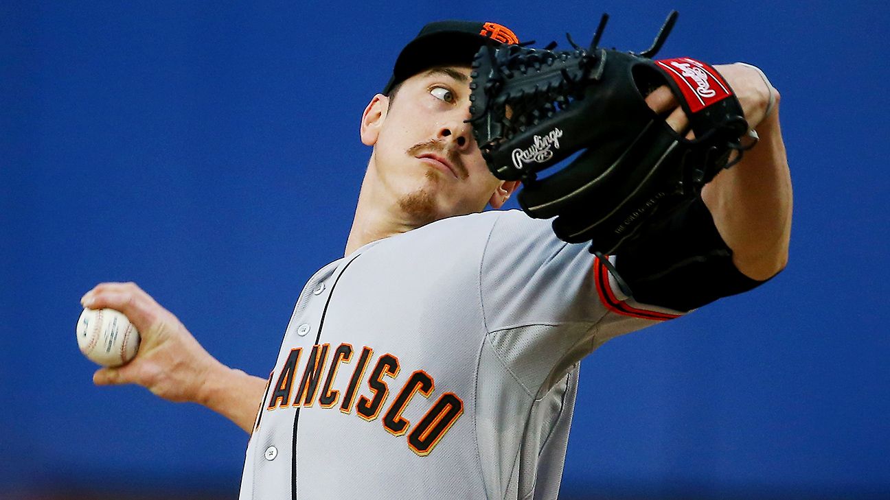 Tim Lincecum by Al Bello