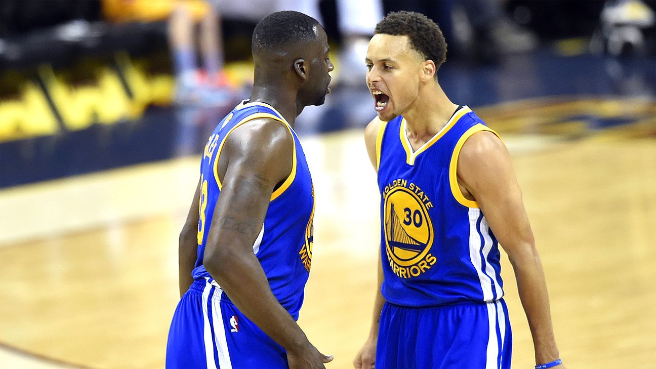 Warriors: Steph Curry puts Mavs to sleep and 2 more highlights from Game 2