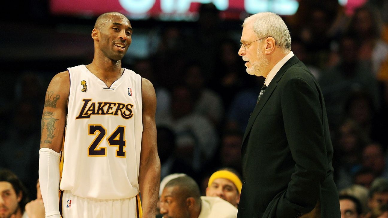 Kobe Bryant Wanted 'Greatest Mentors' Michael Jordan or Phil Jackson to  Present Him in the Basketball Hall of Fame