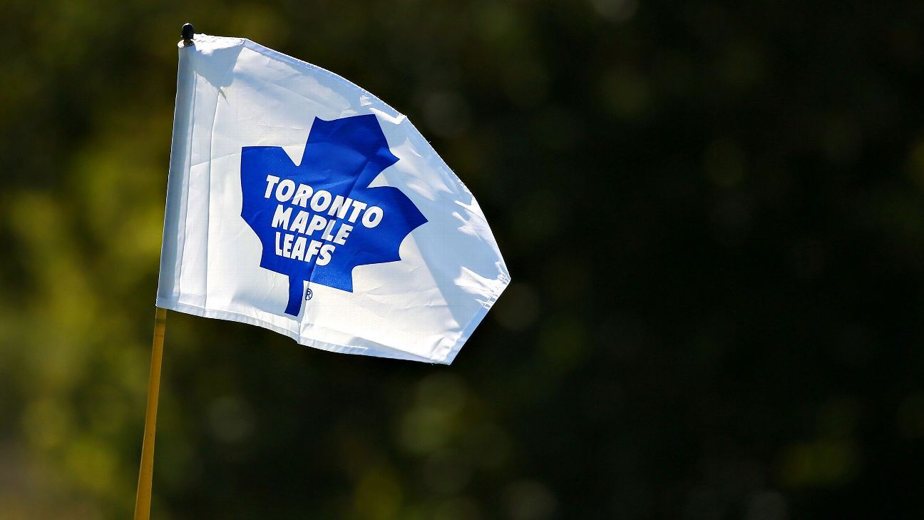 NHL - Photos of Toronto Maple Leafs charity golf tournament