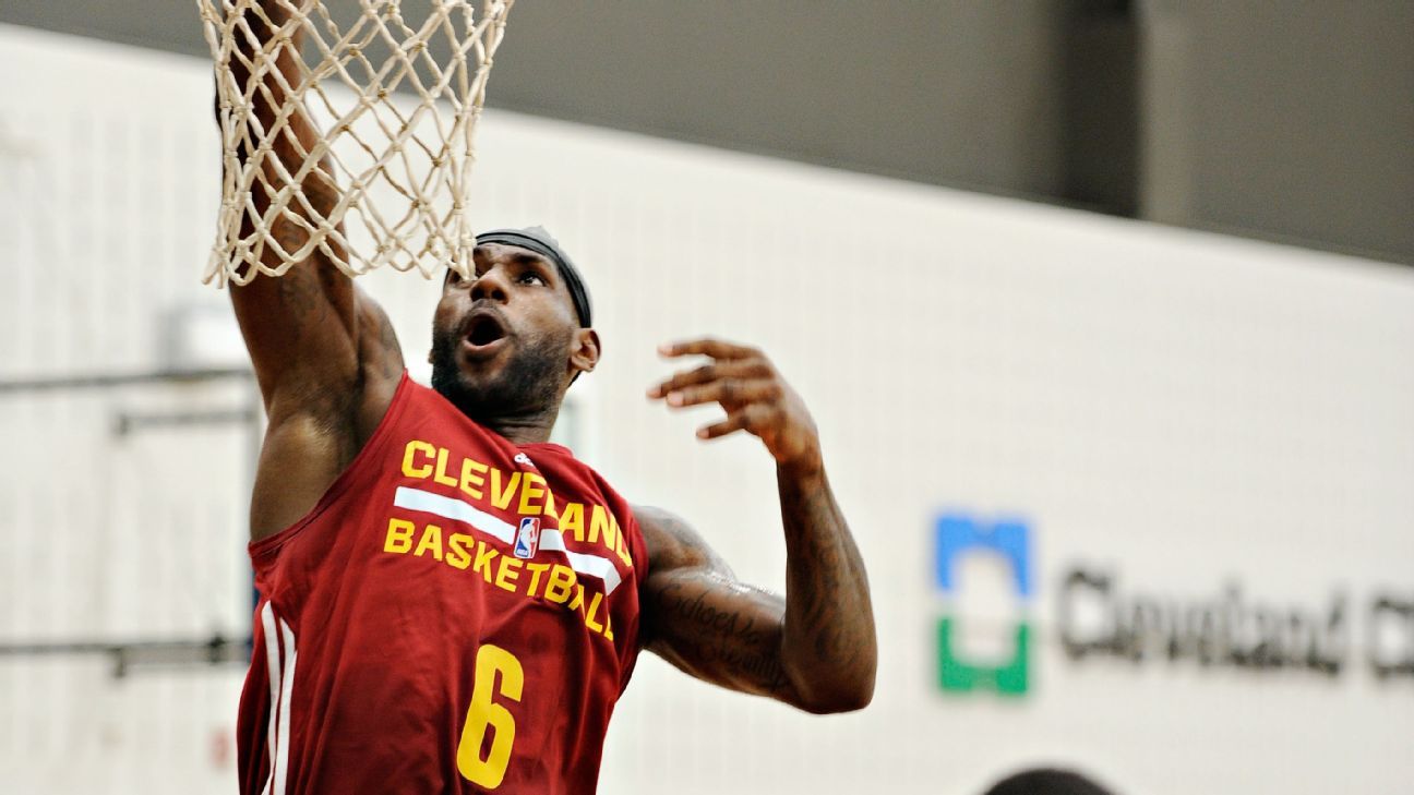 LeBron James to wear No. 23 again with the Cleveland Cavaliers
