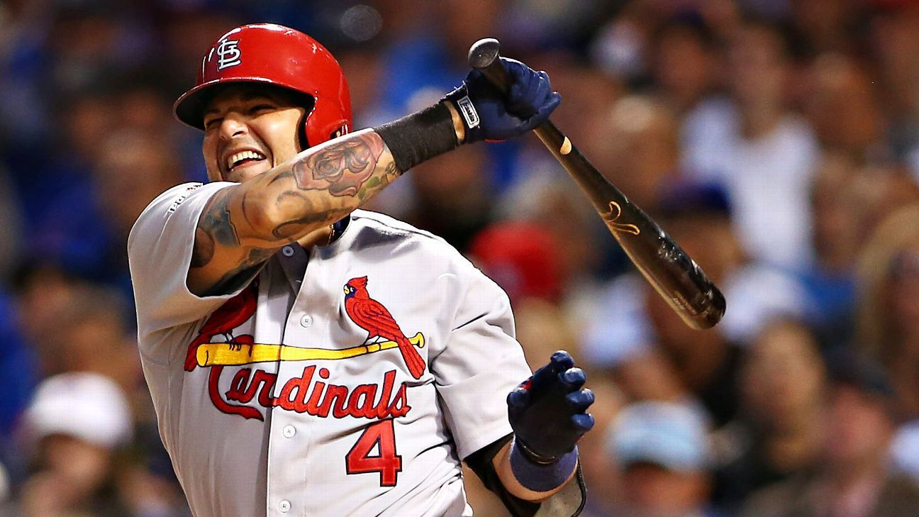 Yadier Molina scratched from St. Louis Cardinals lineup for Game 4 vs.  Chicago Cubs - ESPN