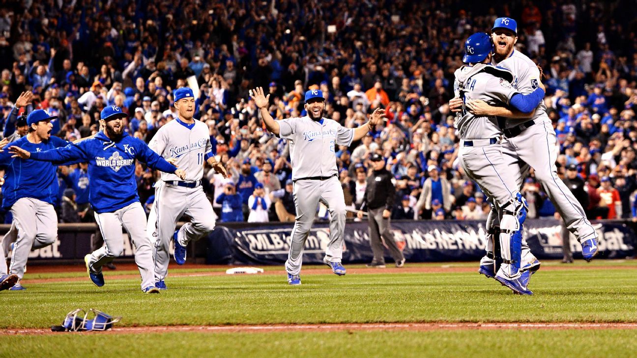 Kansas City celebrates Royals' World Series championship with victory  parade - ESPN