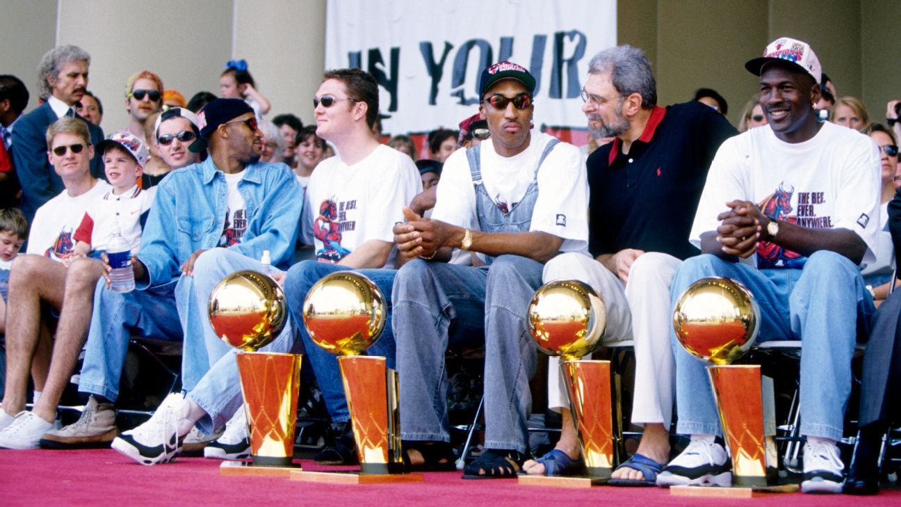 CHICAGO BULLS 1996 - A TEAM 