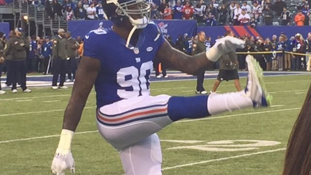 Jason Pierre-Paul Has a 4-Finger Glove to Wear When He Plays