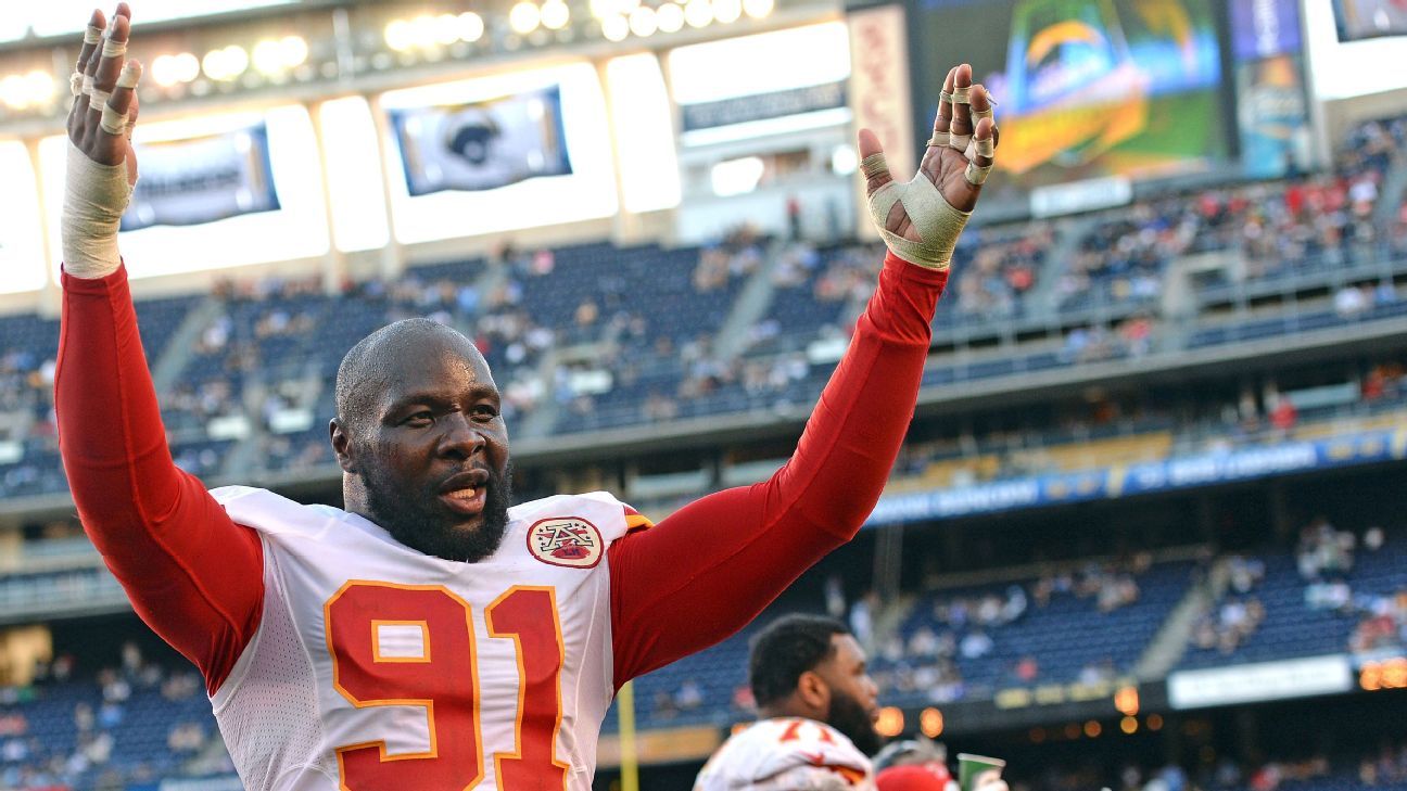 Tamba Hali, Kansas City Chiefs agree to new 3-year deal - ESPN