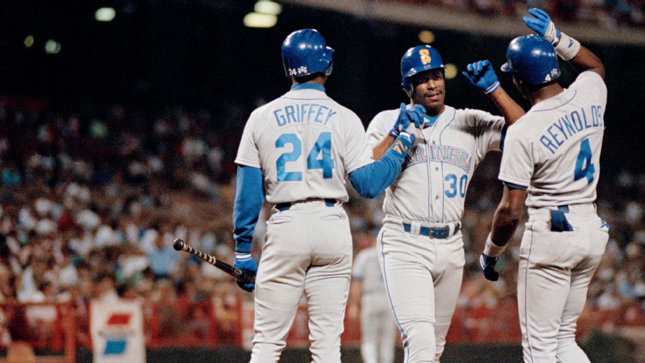 Looking back on the day the Reds acquired Ken Griffey Jr.