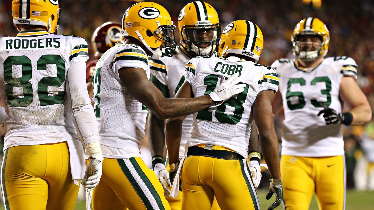 Randall Cobb Injury: Packers Receiver Suffers Knee Injury against