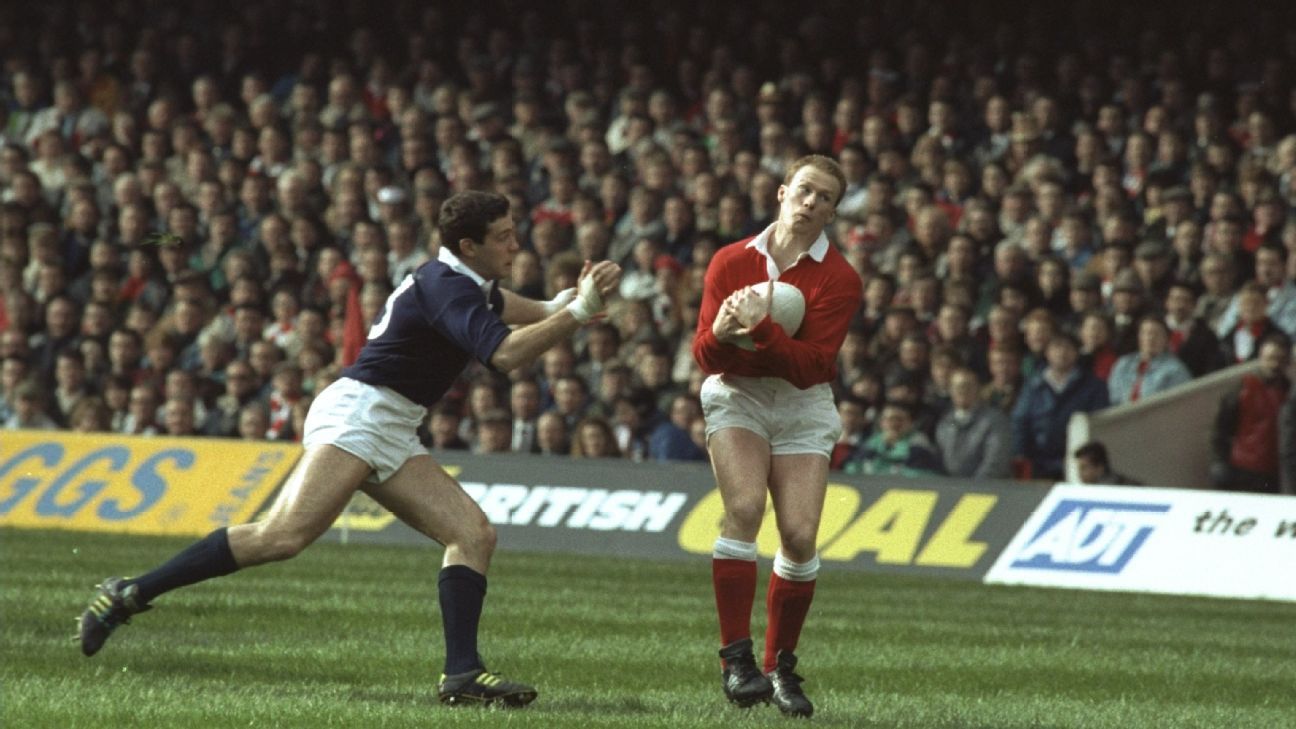 Rewind to 1986 How Wales international Paul Thorburn booted himself