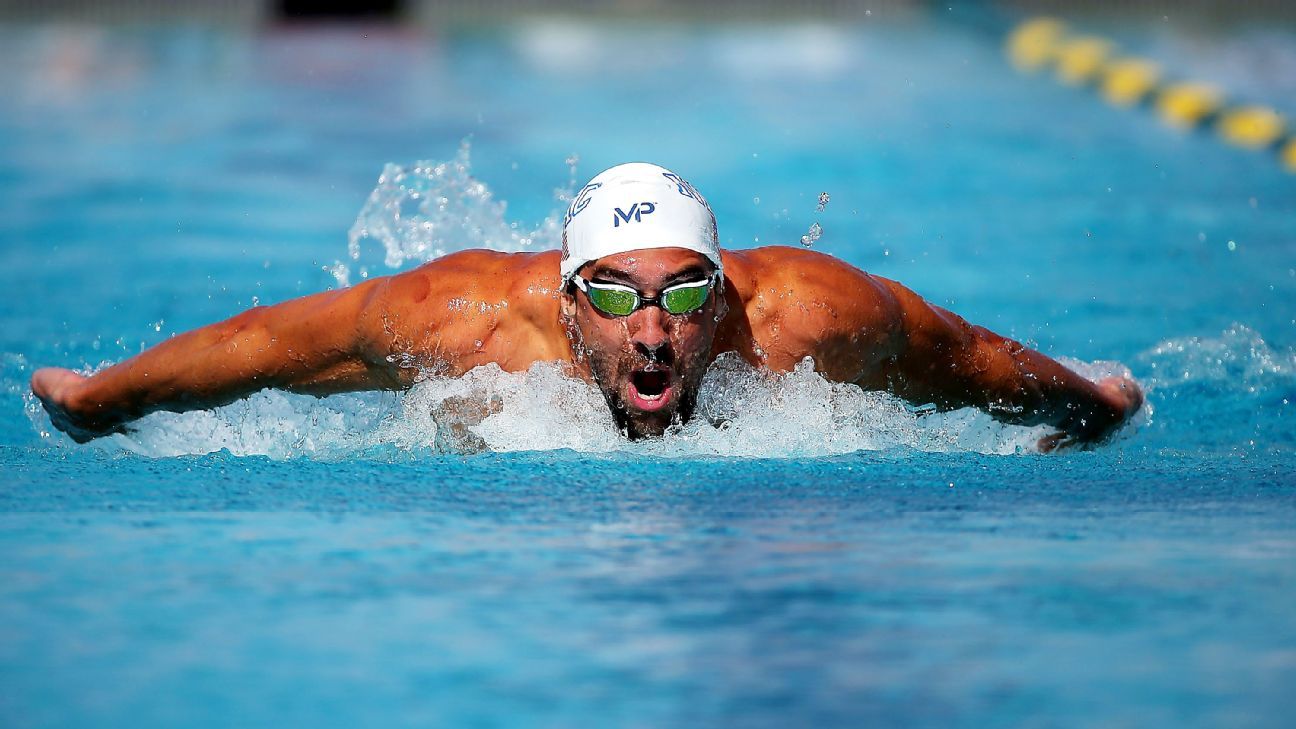 Michael Phelps wins 200meter butterfly prelim heat at U.S. Olympic