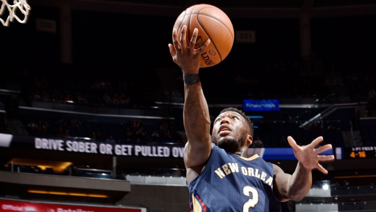 Nate Robinson says he was offered $100,000 a year from UW booster