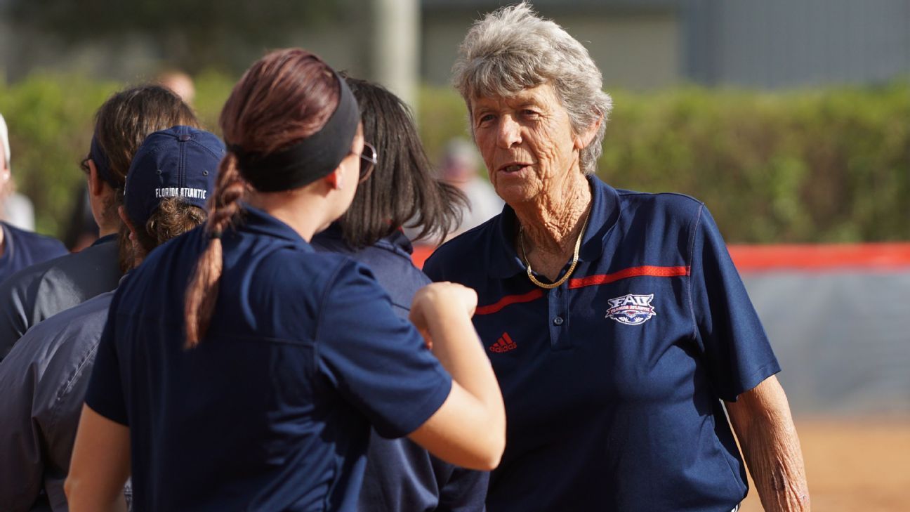 Softball great, ex-LPGA Tour golfer Joan Joyce dies at age 81