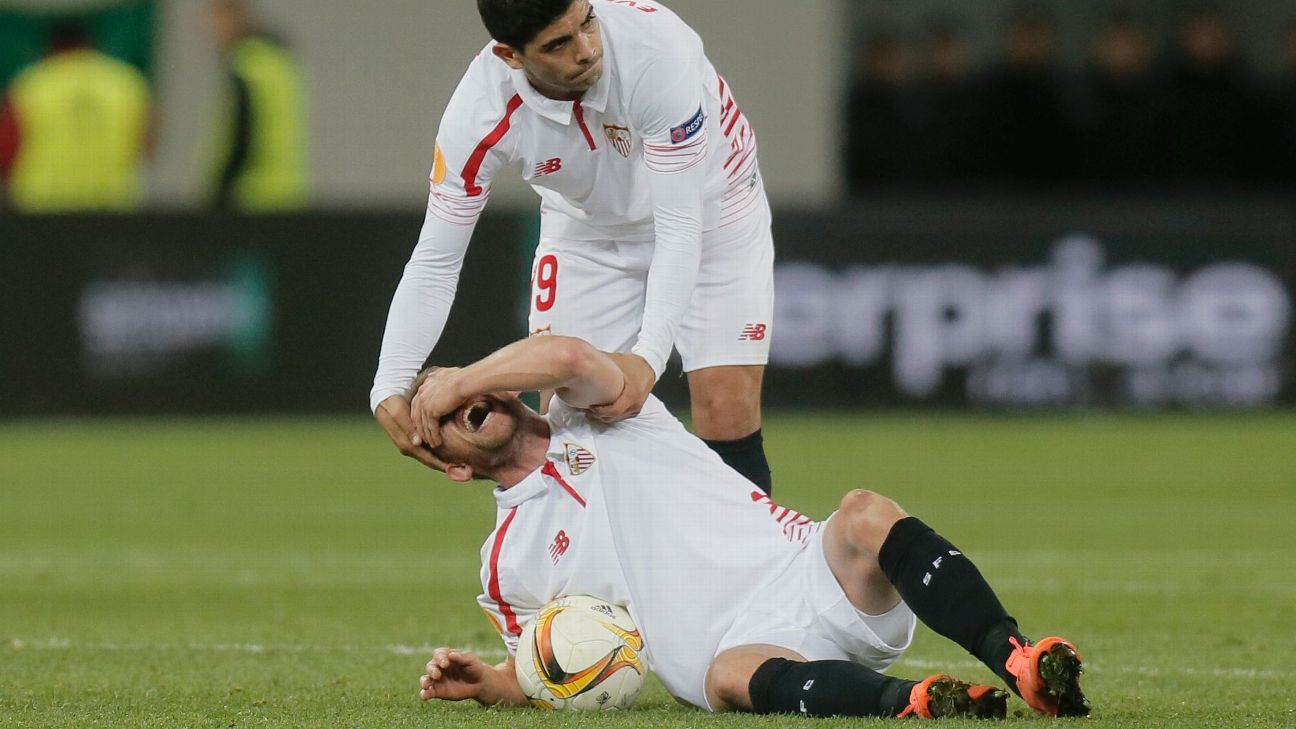 Michael KrohnDehli suffers 'very serious' injury with Sevilla ESPN