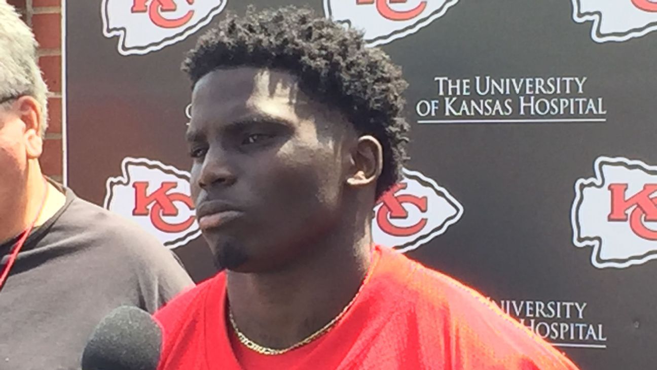 Tyreek Hill calls Kansas City Chiefs an extremely NSFW nickname: Is he  angry at them?