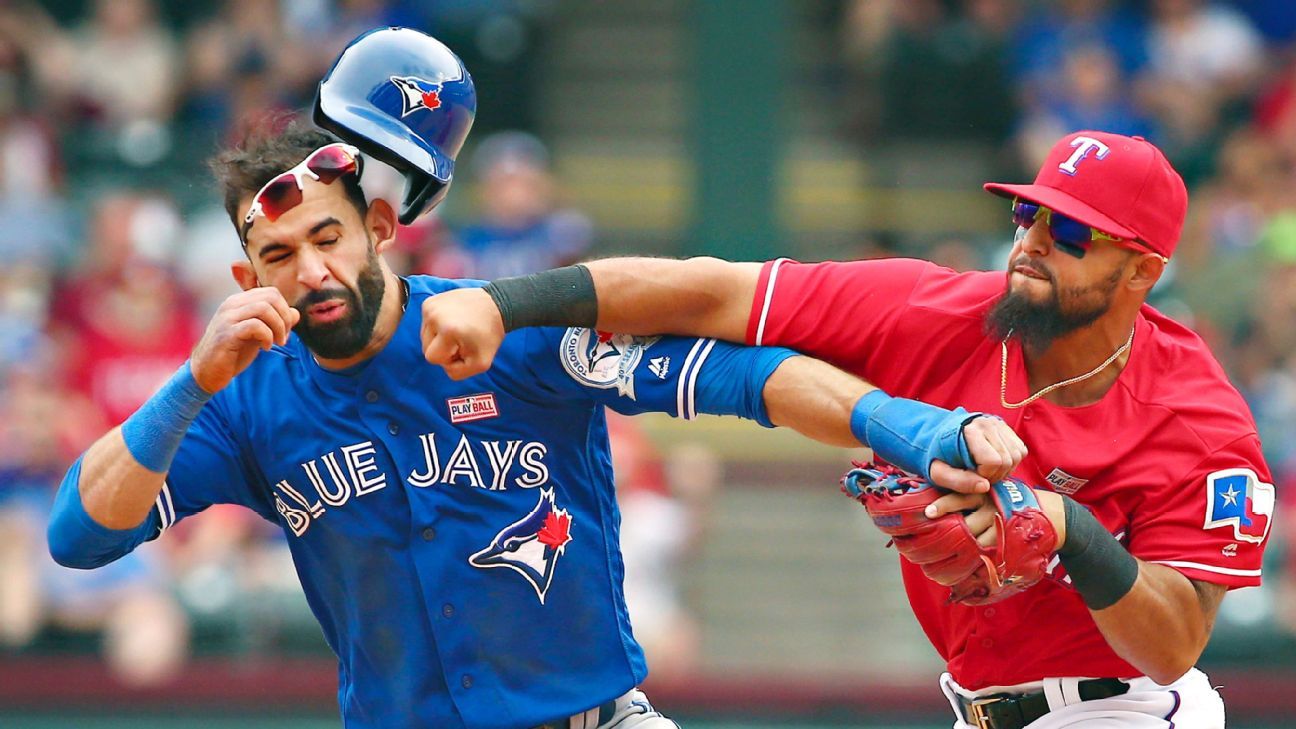Jose Bautista Owes This Fan a New Beer - FanBuzz