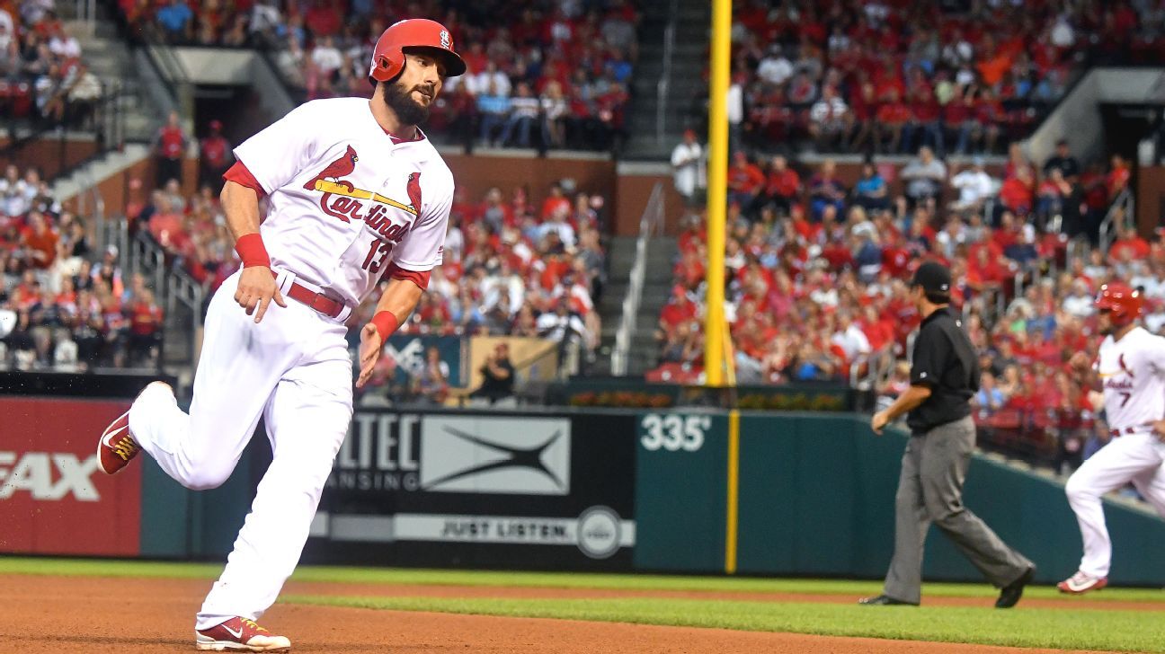 Matt Carpenter of St. Louis Cardinals leaves game with right quad tightness