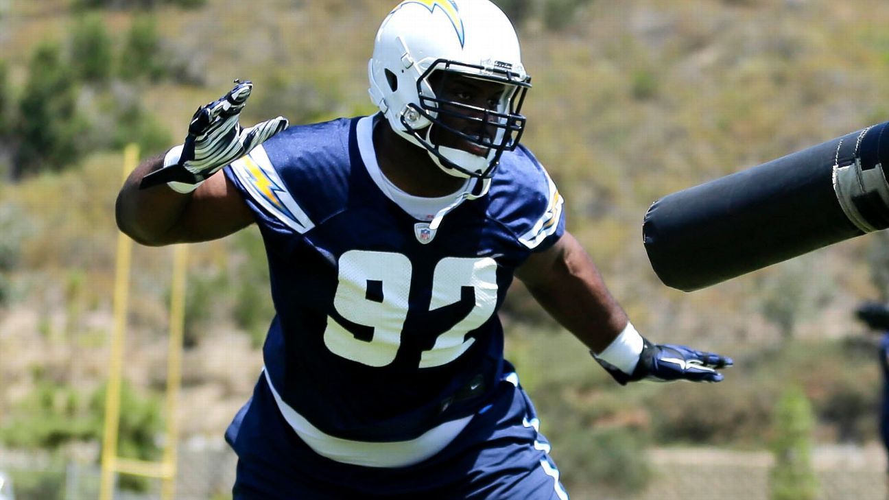 Los Angeles Chargers DL Brandon Mebane's 7-week-old daughter dies