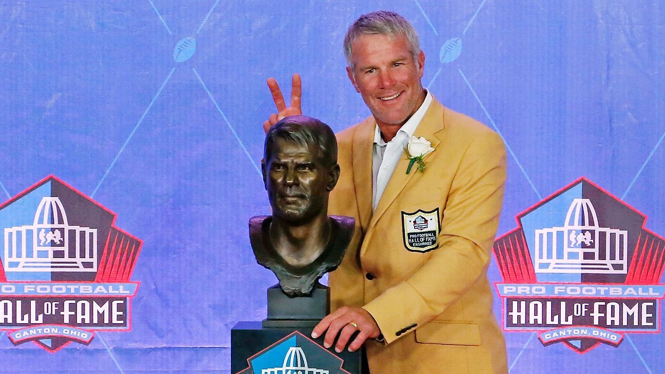 Bronze bust of Brett Favre Hall of Fame inductee on display at NFL